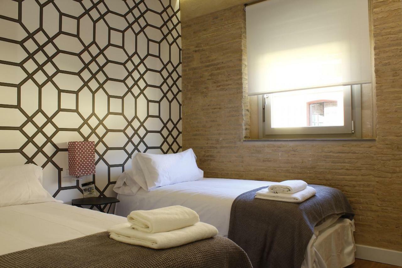 Apartamentos Rg Suites Jardines De Murillo Sevilla Bagian luar foto