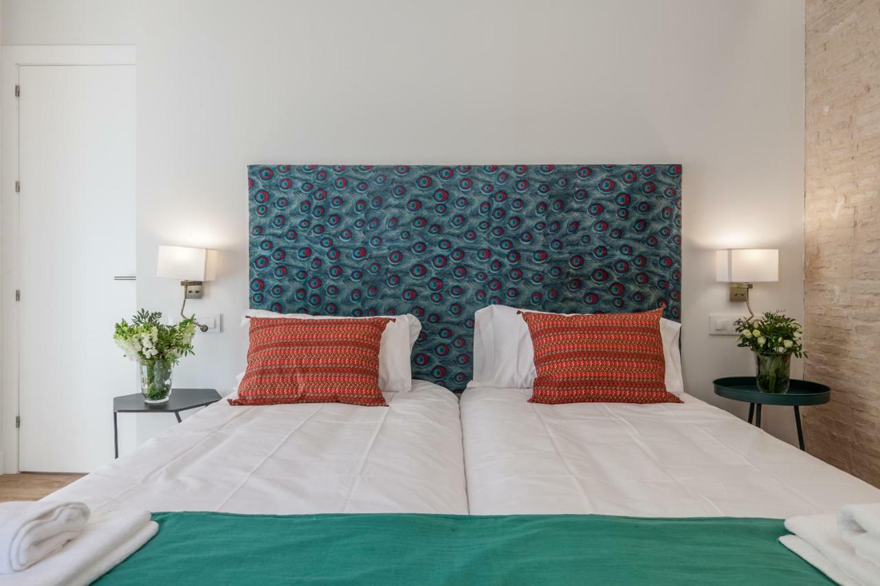 Apartamentos Rg Suites Jardines De Murillo Sevilla Bagian luar foto