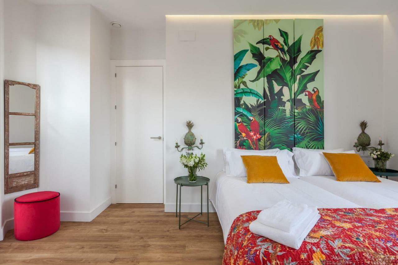 Apartamentos Rg Suites Jardines De Murillo Sevilla Bagian luar foto